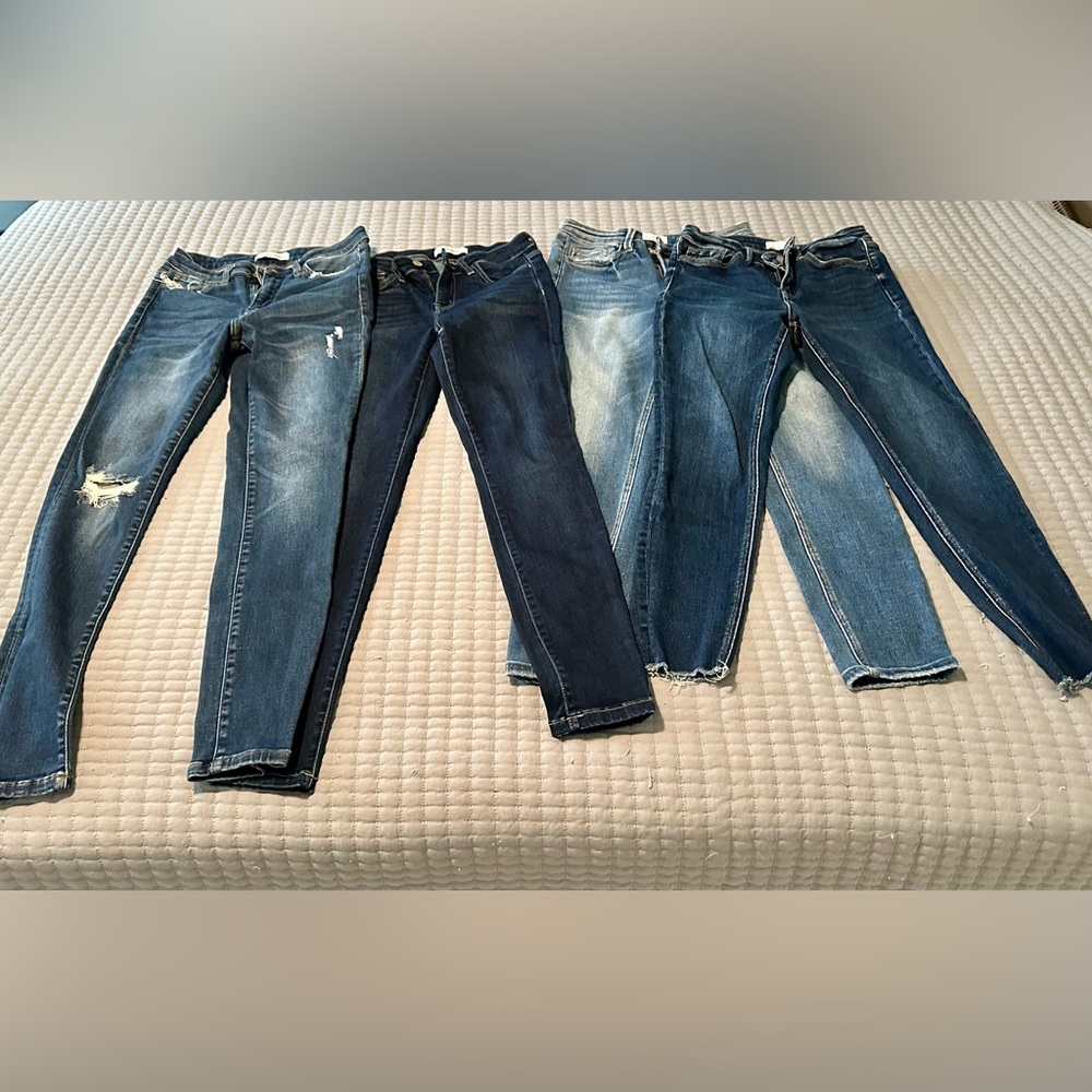 Lot of 4 FLYING MONKEY & VERVET Skinny Jeans